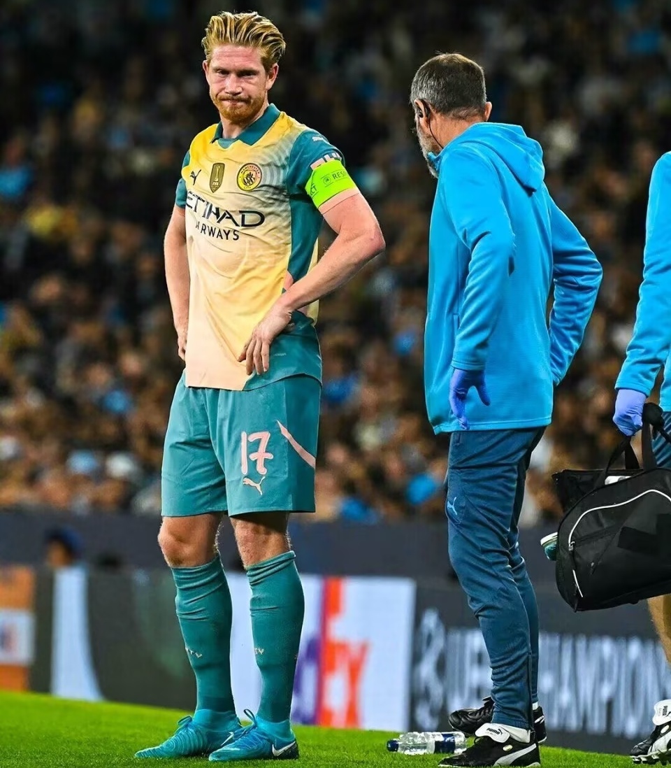 华体会app-里昂轻取巴黎圣日耳曼，德布劳内扑点救主意甲的简单介绍