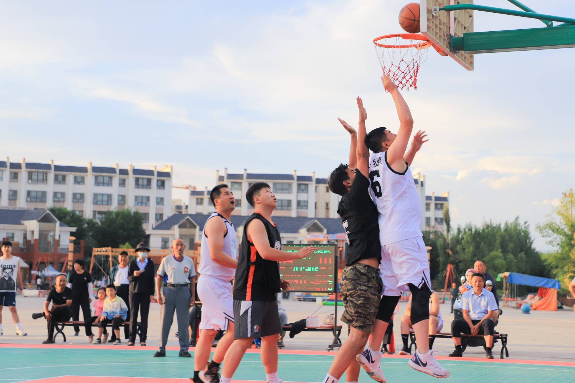 华体会官网-篮球大师联盟淘汰赛精彩纷呈